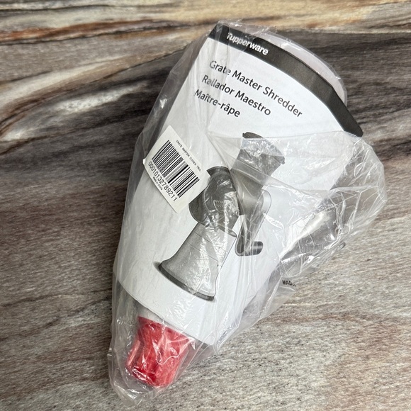 Tupperware Grate Master Cones (2) - Picture 1 of 2